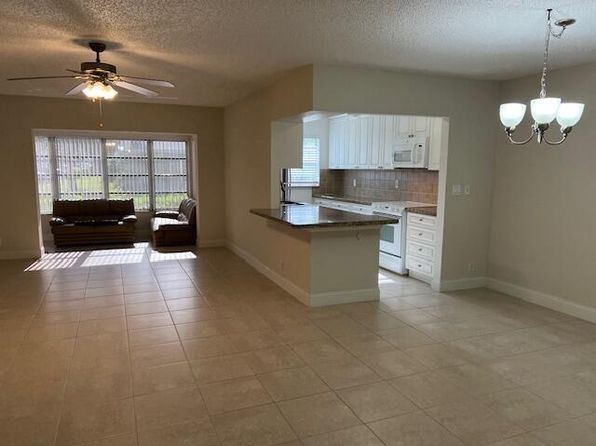 14404 Canalview Dr APT C