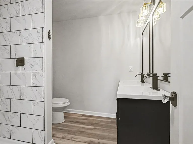 1004 Mapp St — Photo 4