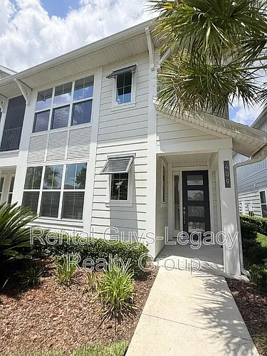 409 Crestview Dr Photo 1