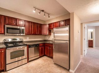 4404 Wisteria Landing Cir UNIT 202, Louisville, KY 40218