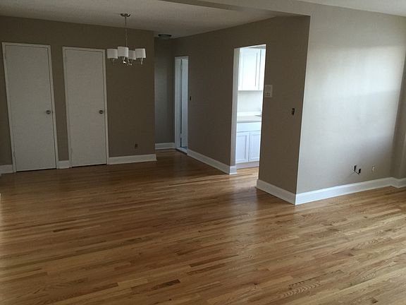 3rd image of 679 Warburton Ave APT 7M