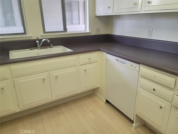 4th image of 715 Avenida Majorca #O