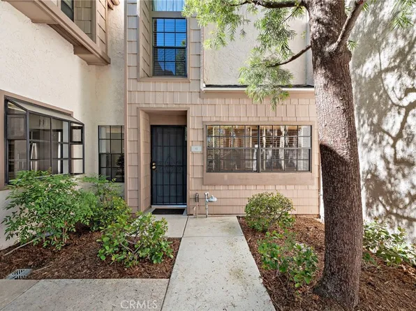 26701 Quail Crk APT 6, Laguna Hills, CA 92656