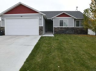 79 27th St, Wheatland, WY 82201
