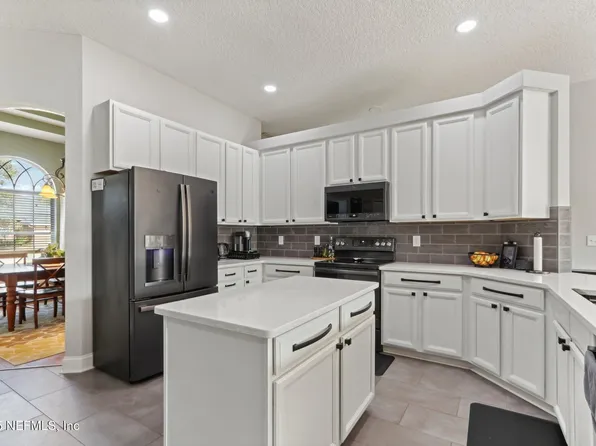 2198 BLUE HERON COVE Drive, Fleming Island, FL 32003