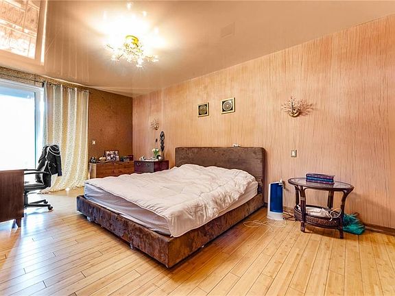 4th image of 40 Oceana Dr W APT 3F