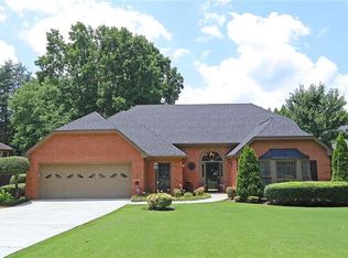 430 N Farm Dr, Alpharetta, GA 30004