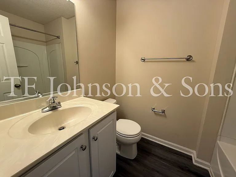 3761-301 Holmes Creek Pl — Photo 13