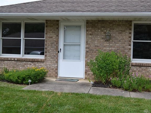 2nd image of 4885 Brannan Dr E