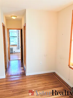 Rented by Astor Realty | media 15