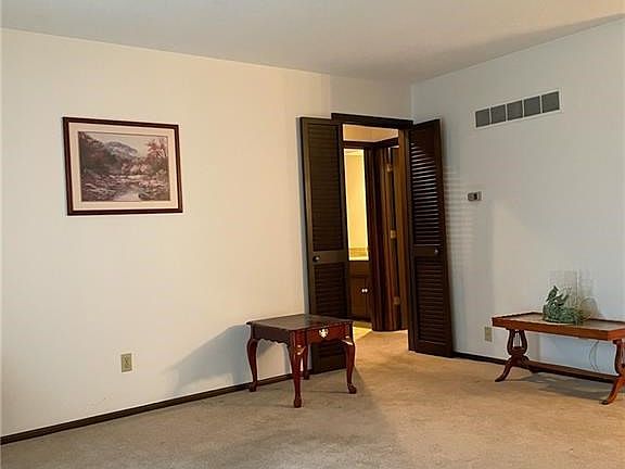 2nd image of 401 W 104th St #101A