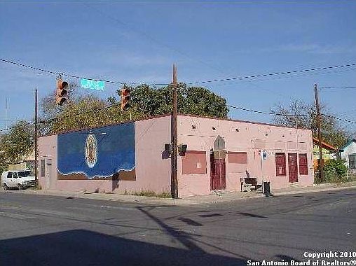 1st image of 549 Ruiz St