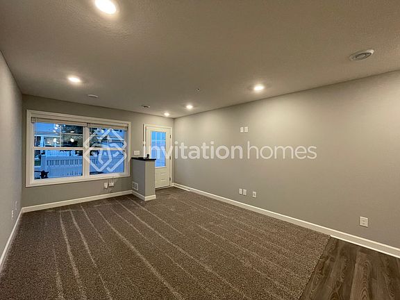 3rd image of 1265 Upper 142nd St E