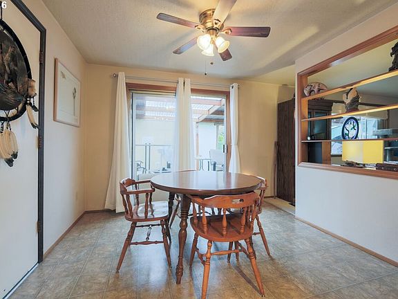5th image of 14617 NE 70th St