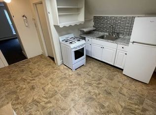 517 Maple St #6, White River Junction, VT 05001