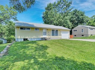 2428 S 47th Dr, Kansas City, KS 66106