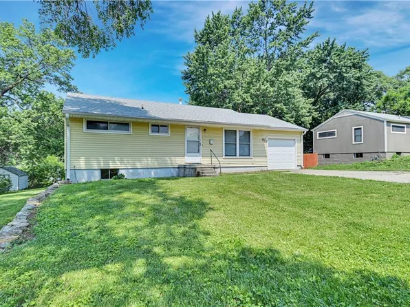2428 S 47th Dr, Kansas City, KS 66106