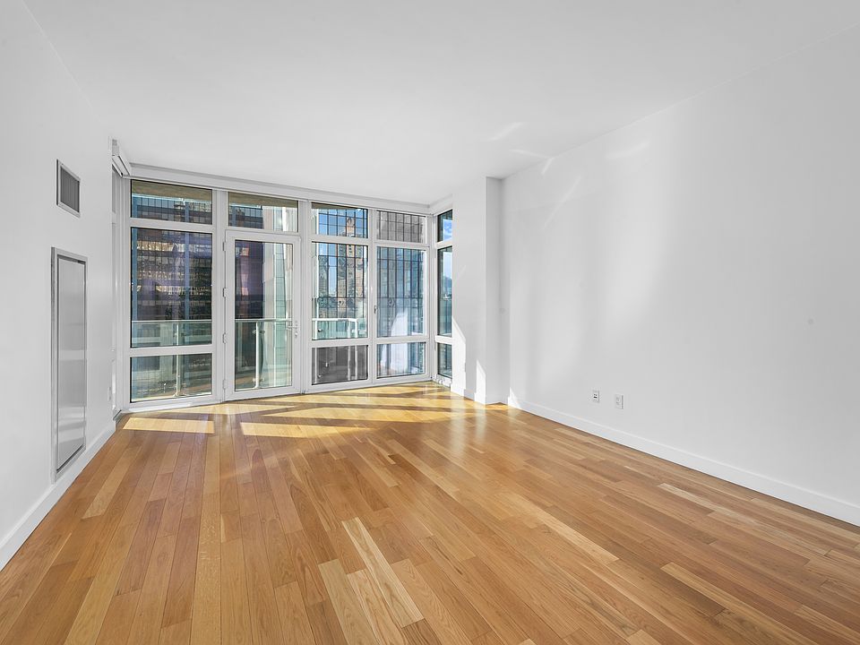 1st image of 555 W 59th St APT 16D