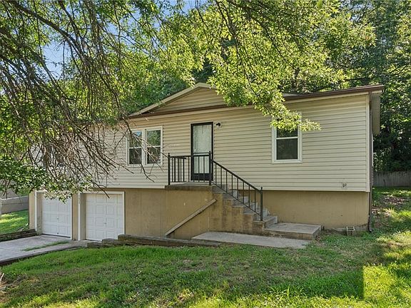 2nd image of 4804 W Christie Cir