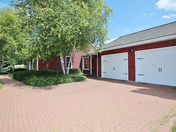 2nd image of 1651 Berkshire Dr