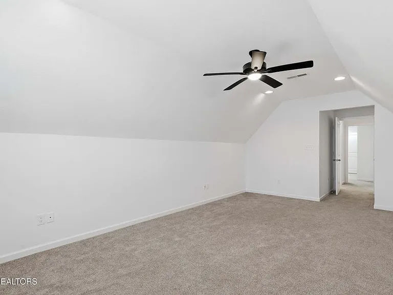 6513 Cara Cade Ln — Photo 37