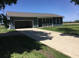 3628 Kalamazoo Dr, Wayland, MI 49348
