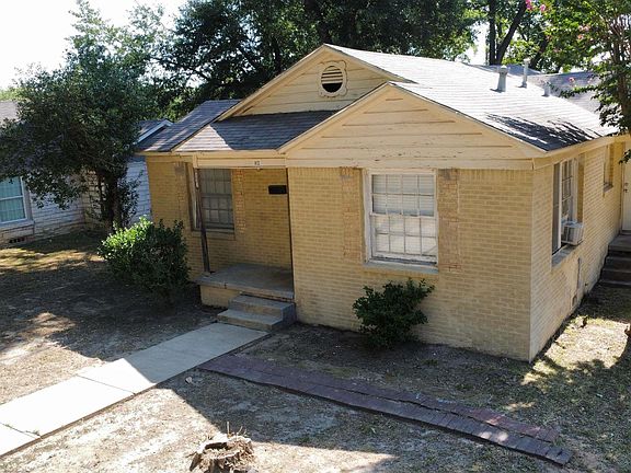 2nd image of 813 N Englewood Ave