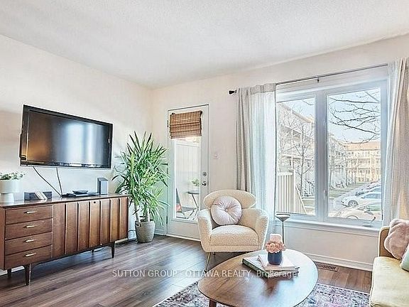 5th image of 2625 Longfields Dr