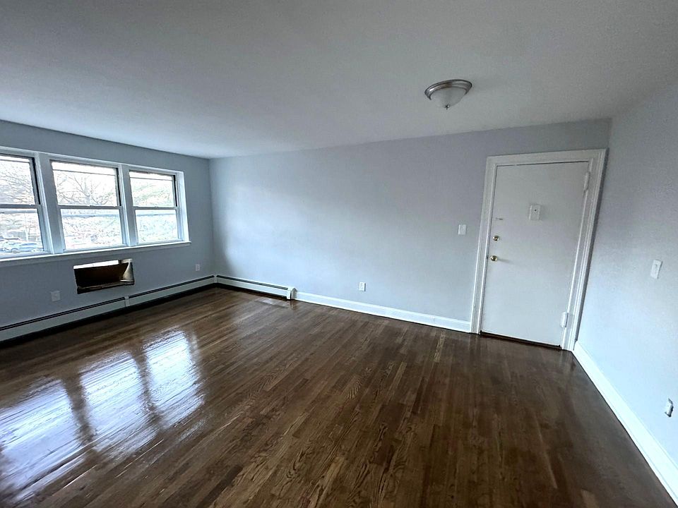 20 Stevens Ave Cedar Grove NJ Zillow