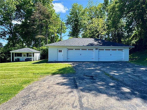 4th image of 6730 Bennett Rd