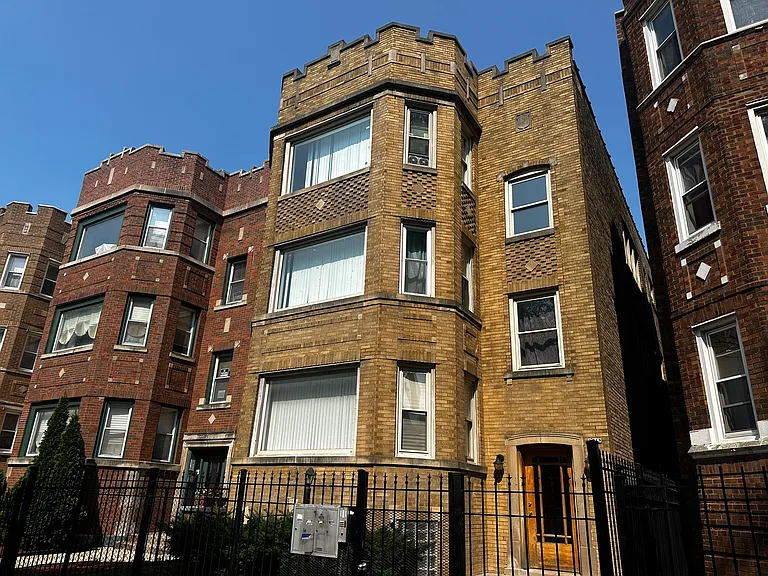 7719 S Essex Ave #B — Photo 1