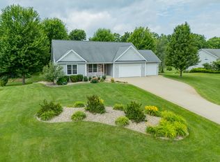 71462 Fox Creek Blvd, Lawton, MI 49065