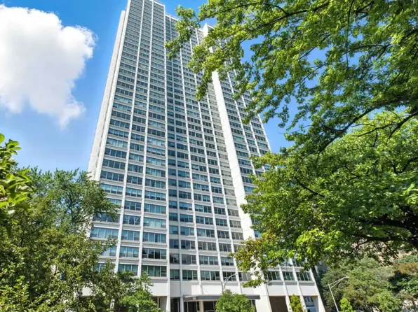 1700 E 56th St Unit 3609-3610, Chicago, IL 60637
