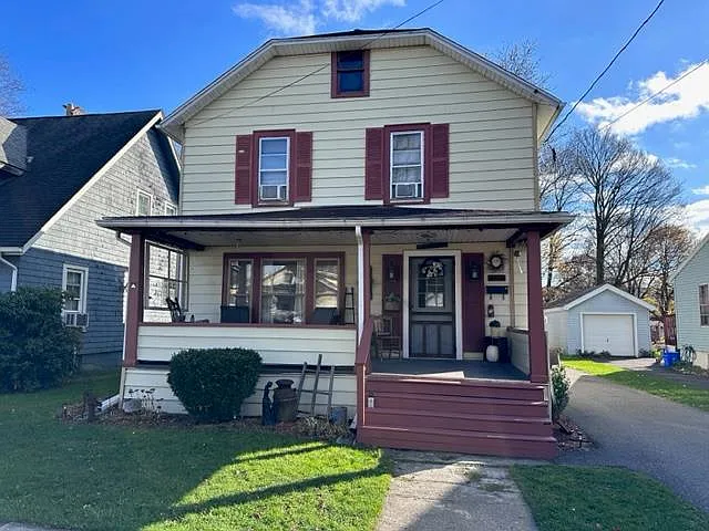 609 Mooreland Pl photo 1