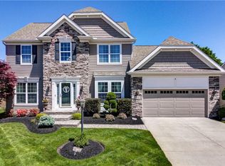 34592 Braemore Dr, North Ridgeville, OH 44039