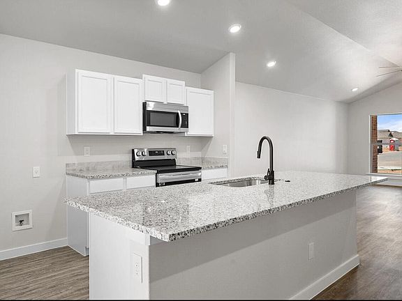 2nd image of 2154 Kokomo Ave #2154