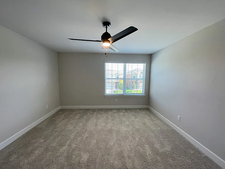 1414 Windermere Way — Photo 41