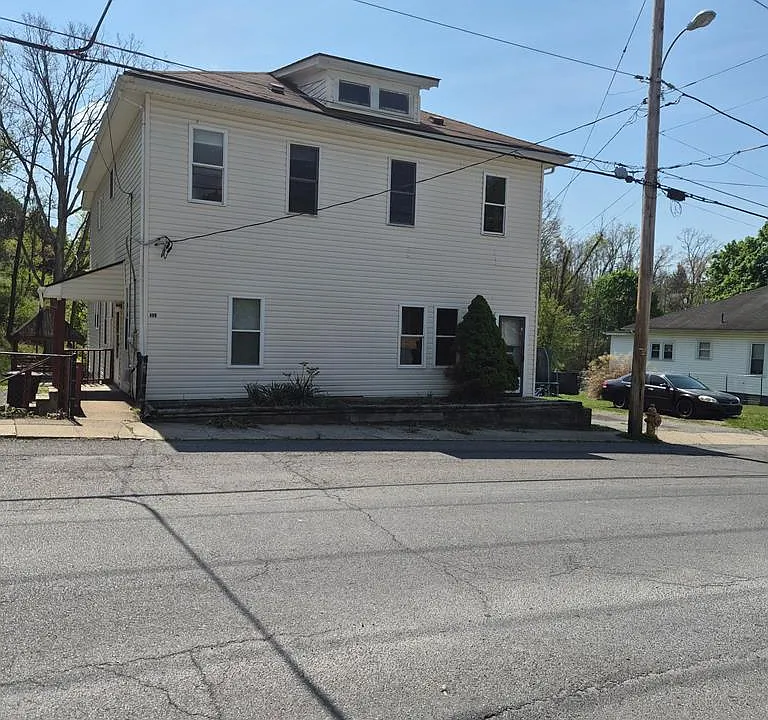 400 City Ave