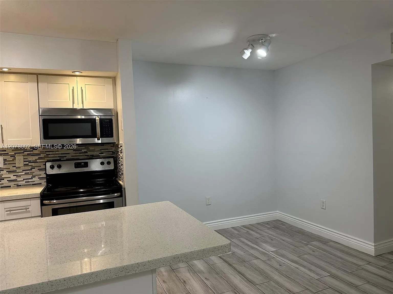 Countryside Village Condo — Photo 3