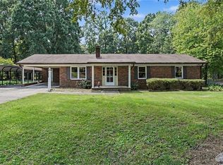 132 Cedarwood Dr, Eden, NC 27288