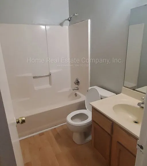 3011 Broadbay Dr #D — Photo 5