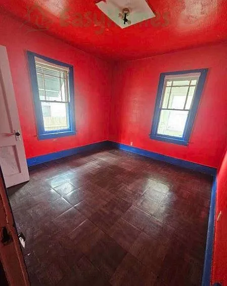 820 E Virginia Ave — Photo 5