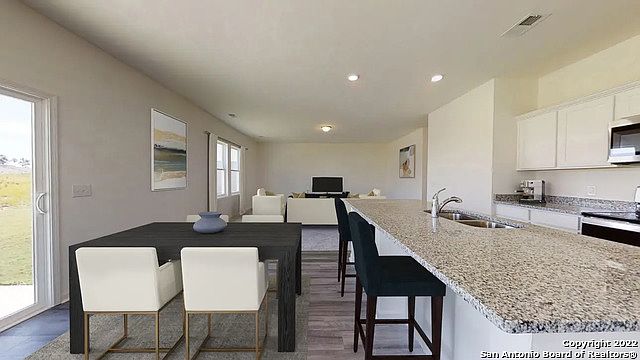 2nd image of 14467 Woodland Valley