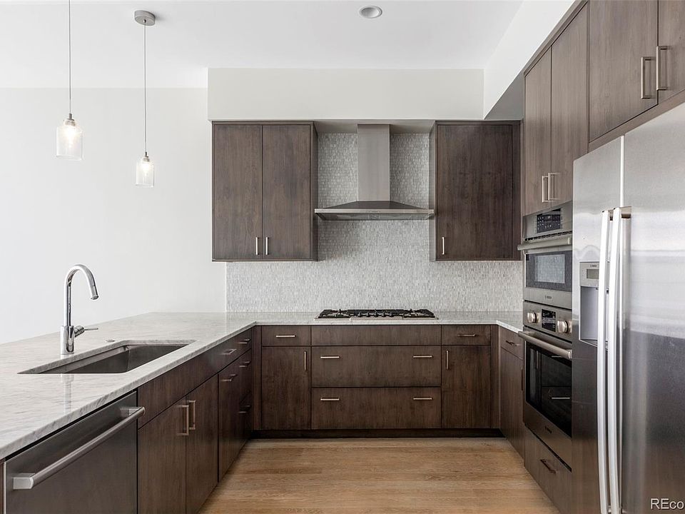 2nd image of 250 Columbine Street #205