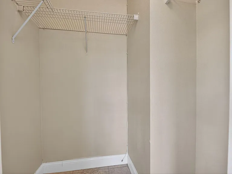 2615 NE 1st Ct #312 — Photo 35