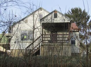 1417 N 7th St, Martins Ferry, OH 43935