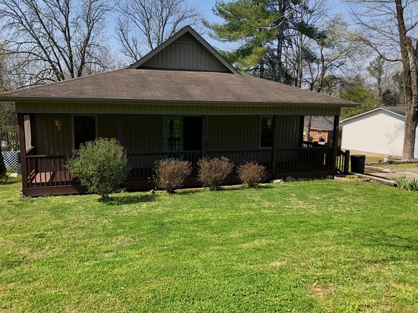 704 Old Manchester Rd