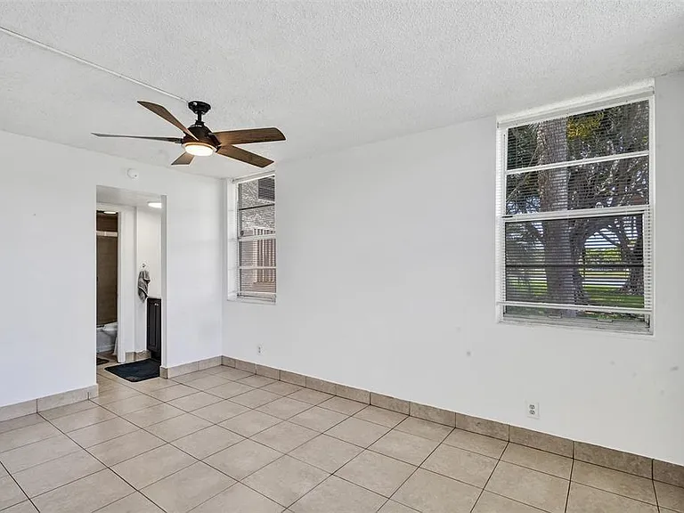 9440 Poinciana Pl #101 — Photo 8