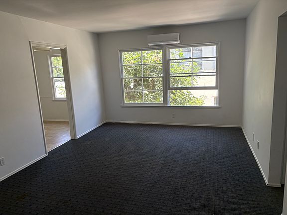 3rd image of 1005 N Sweetzer Ave APT 17