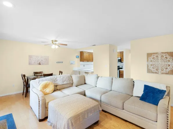 7417 Auburn Oaks Ct APT K, Citrus Heights, CA 95621